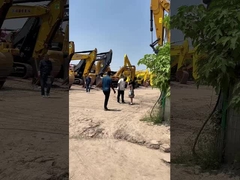 Le client angolais sélectionne la pelle utilisée